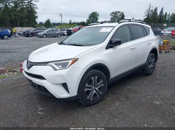 JTMBFREV0GD190191 2016 TOYOTA RAV 4 - Image 2