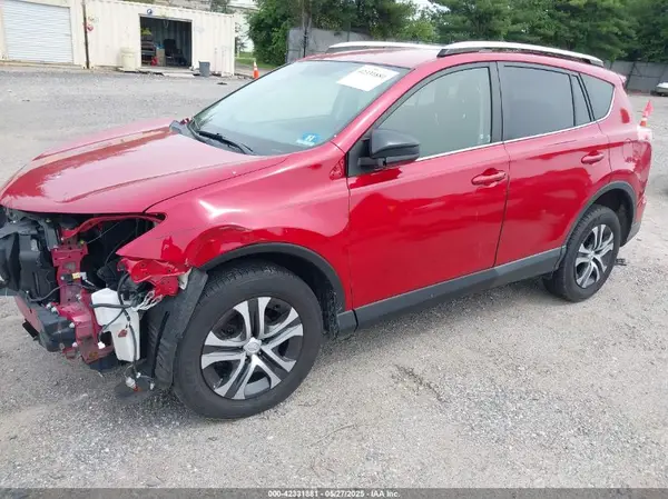 JTMBFREV0GJ056220 2016 TOYOTA RAV 4 - Image 2