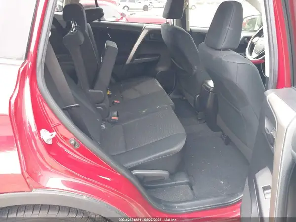 JTMBFREV0GJ056220 2016 TOYOTA RAV 4 - Image 8