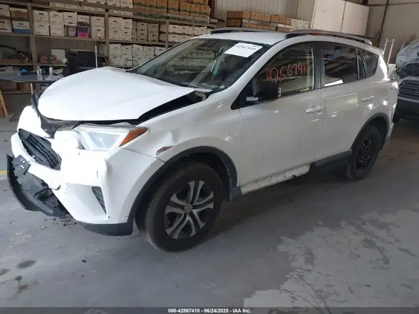 JTMBFREV0GJ066892 2016 TOYOTA RAV 4 - Image 2