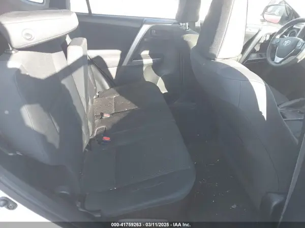 JTMBFREV0GJ082073 2016 TOYOTA RAV 4 - Image 8