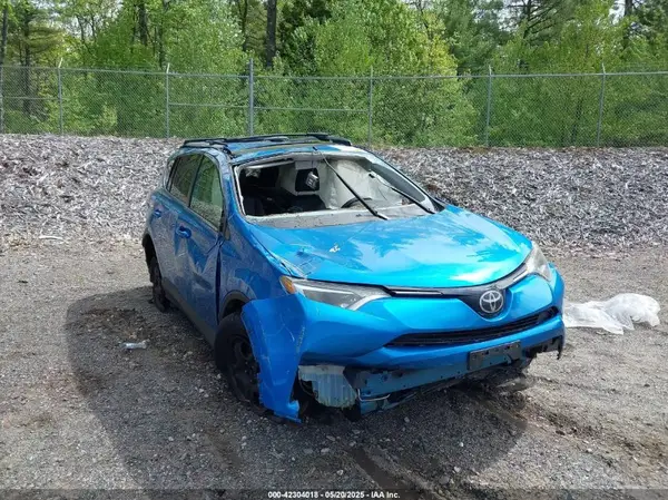 JTMBFREV0HJ109919 2017 TOYOTA RAV 4 - Image 1