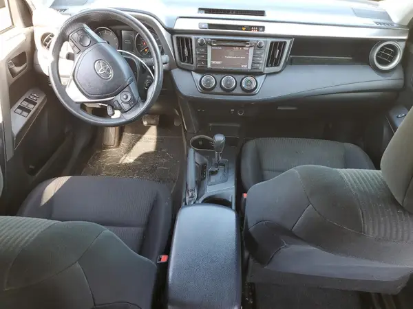 JTMBFREV0HJ111413 2017 TOYOTA RAV 4 - Image 8