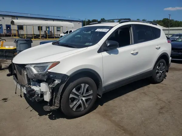 JTMBFREV0HJ116532 2017 TOYOTA RAV 4 - Image 1