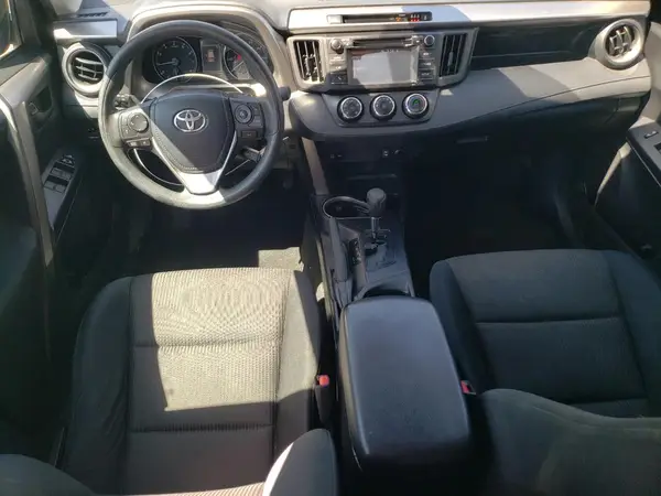 JTMBFREV0HJ703801 2017 TOYOTA RAV 4 - Image 8