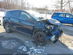 JTMBFREV0JD250400 2018 TOYOTA RAV 4