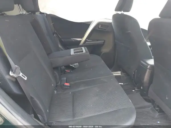 JTMBFREV0JJ178292 2018 TOYOTA RAV 4 - Image 8