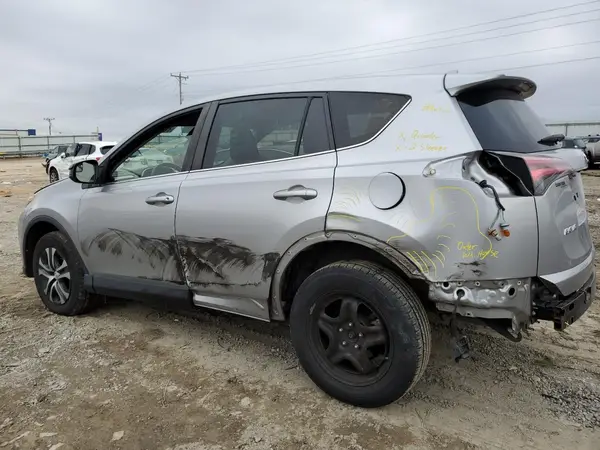 JTMBFREV0JJ194556 2018 TOYOTA RAV 4 - Image 2