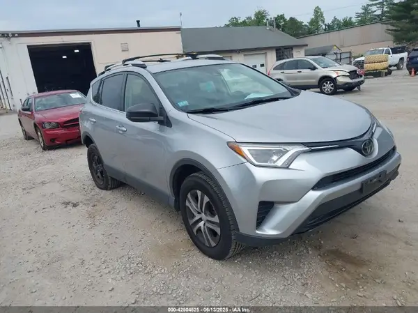 JTMBFREV0JJ208701 2018 TOYOTA RAV 4 - Image 1