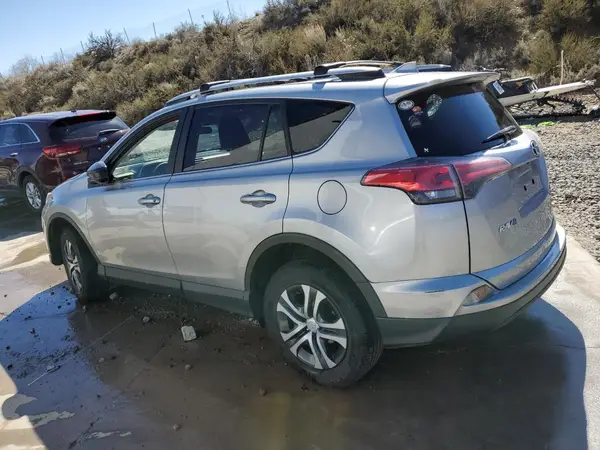 JTMBFREV0JJ219391 2018 TOYOTA RAV 4 - Image 2