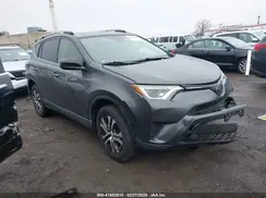 JTMBFREV0JJ223957 2018 TOYOTA RAV 4