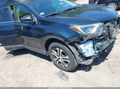JTMBFREV0JJ225594 2018 TOYOTA RAV 4