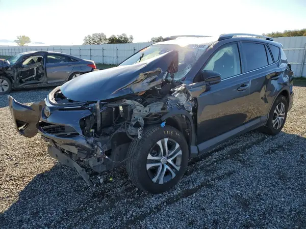 JTMBFREV0JJ724802 2018 TOYOTA RAV 4 - Image 1