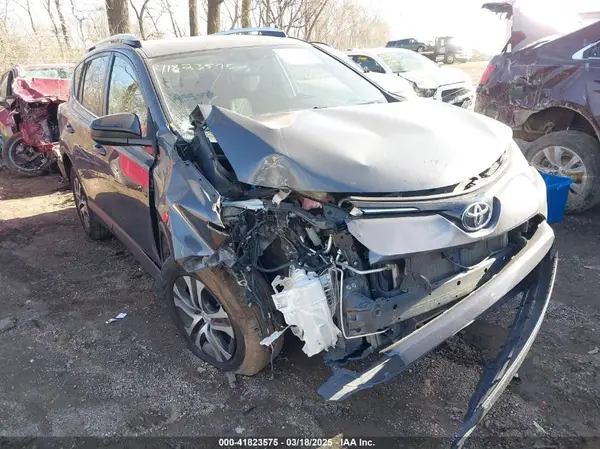 JTMBFREV1GJ085659 2016 TOYOTA RAV 4 - Image 1