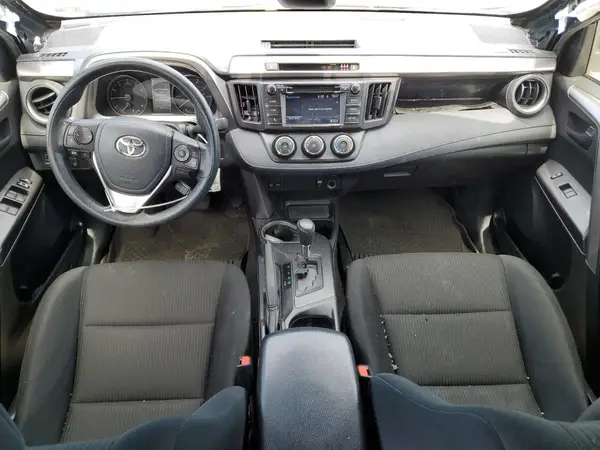 JTMBFREV1HD219960 2017 TOYOTA RAV 4 - Image 8