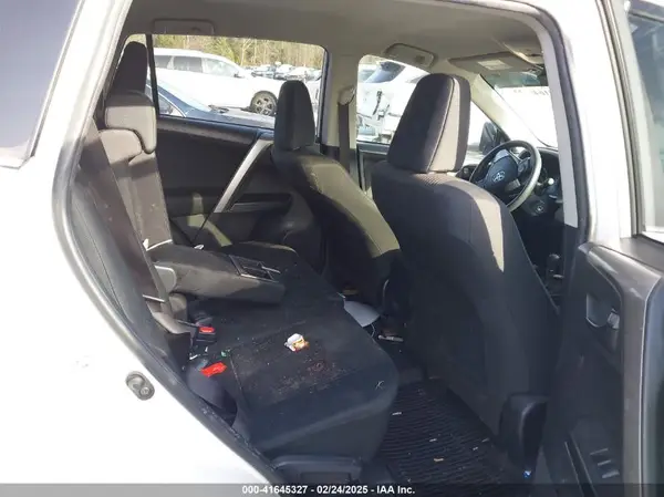 JTMBFREV1HJ146865 2017 TOYOTA RAV 4 - Image 8