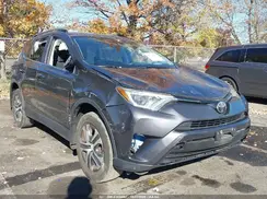 JTMBFREV1HJ702026 2017 TOYOTA RAV 4