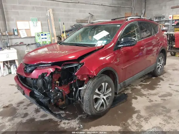 JTMBFREV1JD224498 2018 TOYOTA RAV 4 - Image 2