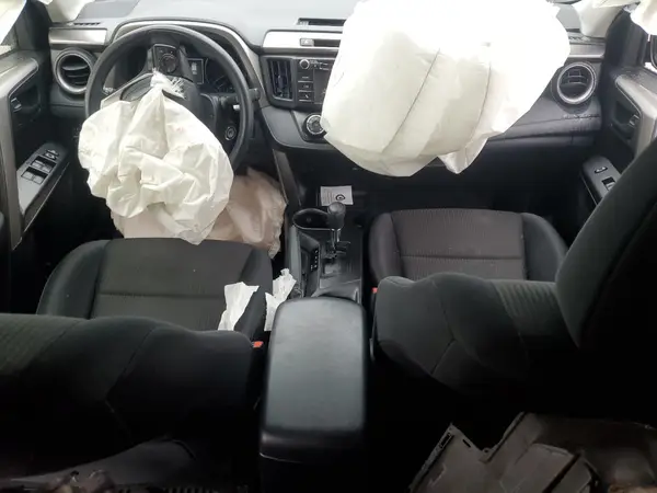 JTMBFREV1JJ176230 2018 TOYOTA RAV 4 - Image 8
