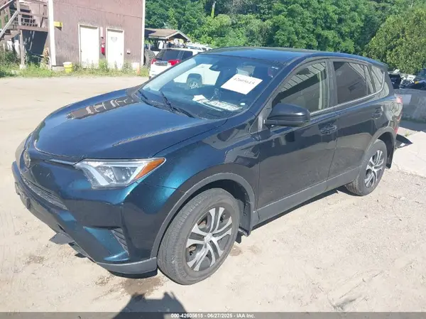 JTMBFREV1JJ213101 2018 TOYOTA RAV 4 - Image 2