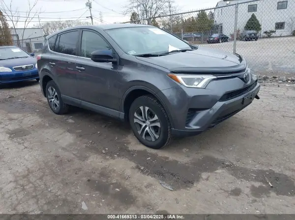 JTMBFREV1JJ215401 2018 TOYOTA RAV 4 - Image 1