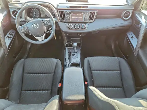 2018 TOYOTA RAV 4 auction photo 8