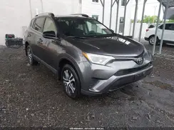 JTMBFREV1JJ223630 2018 TOYOTA RAV 4