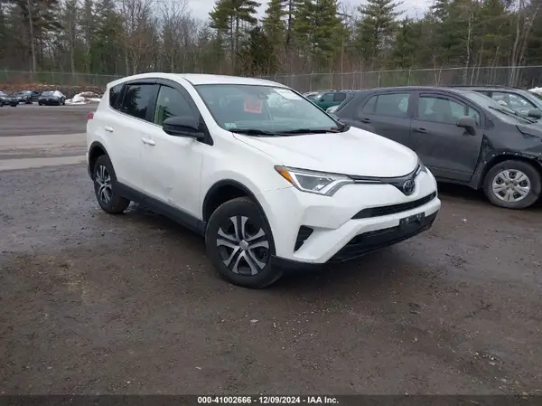 JTMBFREV1JJ229508 2018 TOYOTA RAV 4 - Image 1