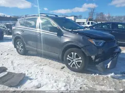 JTMBFREV1JJ230173 2018 TOYOTA RAV 4