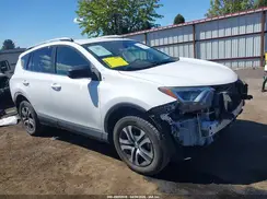 JTMBFREV1JJ242811 2018 TOYOTA RAV 4