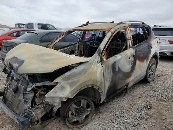 JTMBFREV1JJ718166 2018 TOYOTA RAV 4 - Image 1