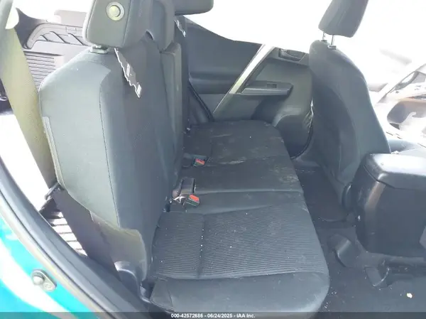 JTMBFREV1JJ719673 2018 TOYOTA RAV 4 - Image 8