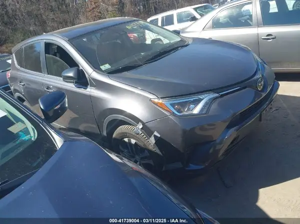 JTMBFREV1JJ721049 2018 TOYOTA RAV 4 - Image 1