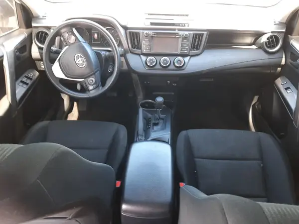 JTMBFREV1JJ736523 2018 TOYOTA RAV 4 - Image 8