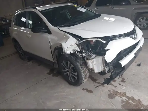 JTMBFREV2GD196204 2016 TOYOTA RAV 4 - Image 1