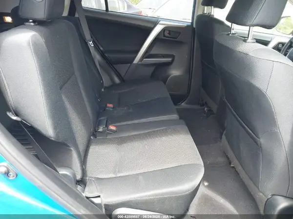 JTMBFREV2GJ087128 2016 TOYOTA RAV 4 - Image 8