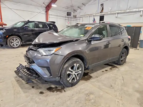 JTMBFREV2HJ135485 2017 TOYOTA RAV 4 - Image 1
