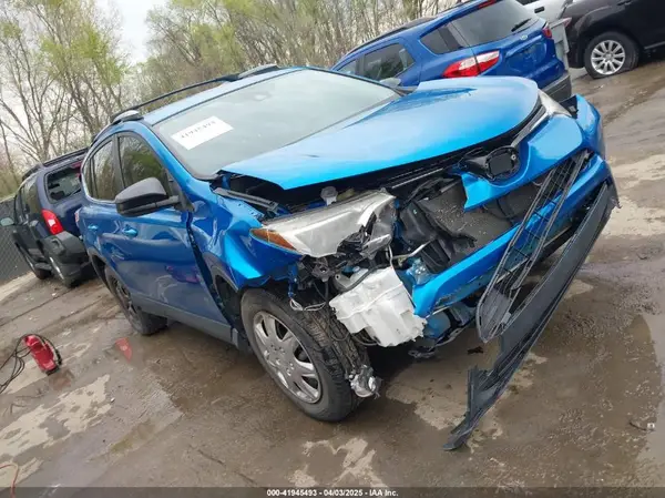JTMBFREV2HJ151363 2017 TOYOTA RAV 4 - Image 1