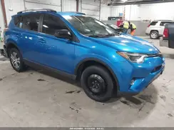 JTMBFREV2HJ708403 2017 TOYOTA RAV 4