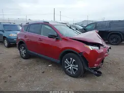 JTMBFREV2JD236336 2018 TOYOTA RAV 4