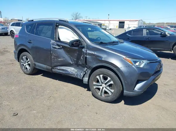 JTMBFREV2JJ211423 2018 TOYOTA RAV 4 - Image 1