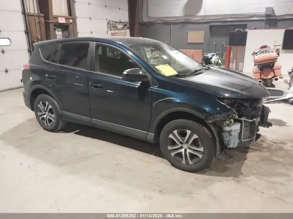 JTMBFREV2JJ216704 2018 TOYOTA RAV 4 - Image 1