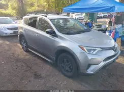 JTMBFREV2JJ221692 2018 TOYOTA RAV 4