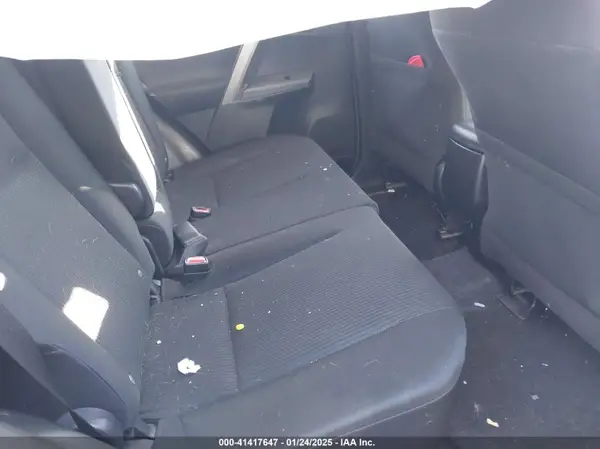 JTMBFREV2JJ235351 2018 TOYOTA RAV 4 - Image 8