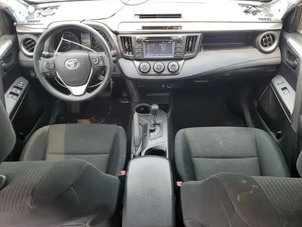 JTMBFREV2JJ249752 2018 TOYOTA RAV 4 - Image 8