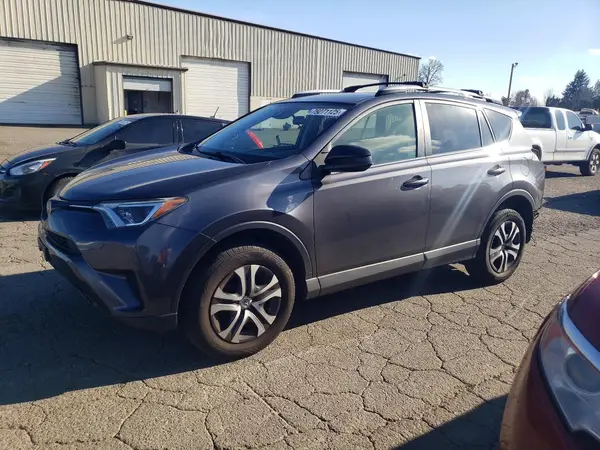 JTMBFREV2JJ733680 2018 TOYOTA RAV 4 - Image 1