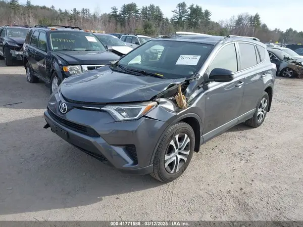 JTMBFREV3GD194400 2016 TOYOTA RAV 4 - Image 2