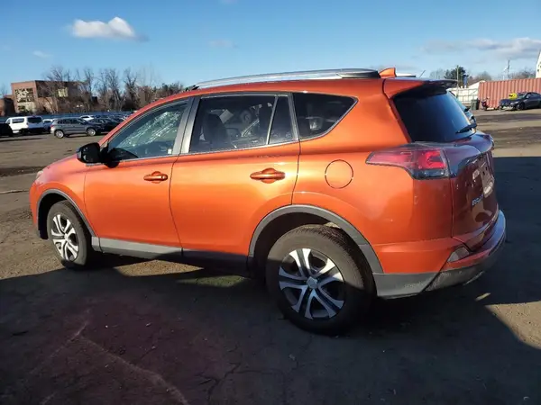 JTMBFREV3GJ086327 2016 TOYOTA RAV 4 - Image 2