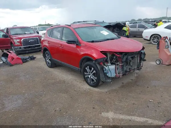 JTMBFREV3GJ098820 2016 TOYOTA RAV 4 - Image 1