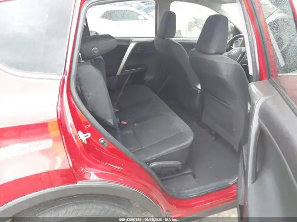 JTMBFREV3GJ098820 2016 TOYOTA RAV 4 - Image 8